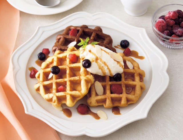 B338 ふんわりベルギーワッフル １２個