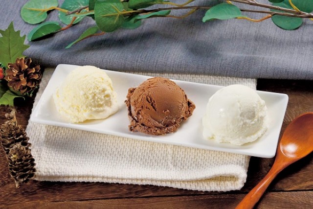 B399 乳蔵冬の濃厚アイスクリーム12個