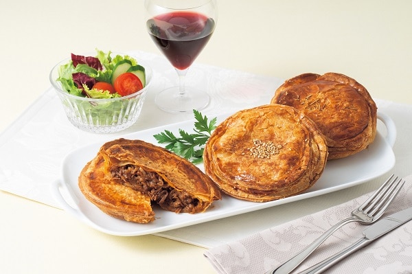 B412 鈴鹿 ドミニクドゥーセの店 三種のミートパイ