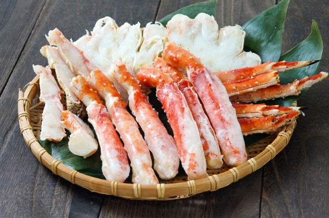 B715 伊藤忠食品　ボイルたらばがにカット