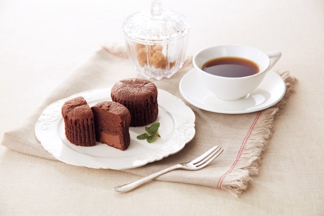 B411 ミカド珈琲 トリュフショコラケーキ8個入