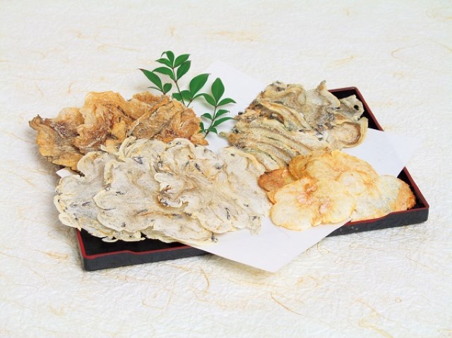 B458 一ノ蔵のお魚せんべい