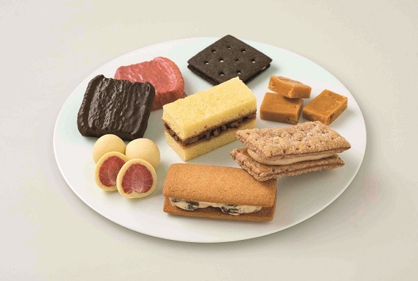 B997 【六花亭】六花セレクト缶 (花柄) 21個入