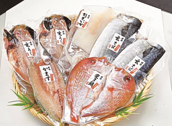 B735 玄あじ玄さばと旬魚の天日干し